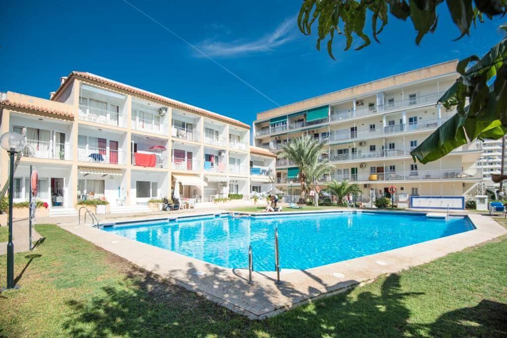Carihuela Palace Torremolinos Exterior photo
